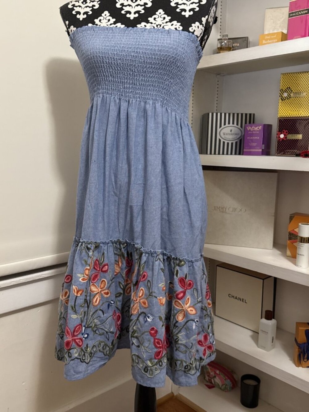Kindred Strapless Tube Top Dress Size Small Embroidered Chambray